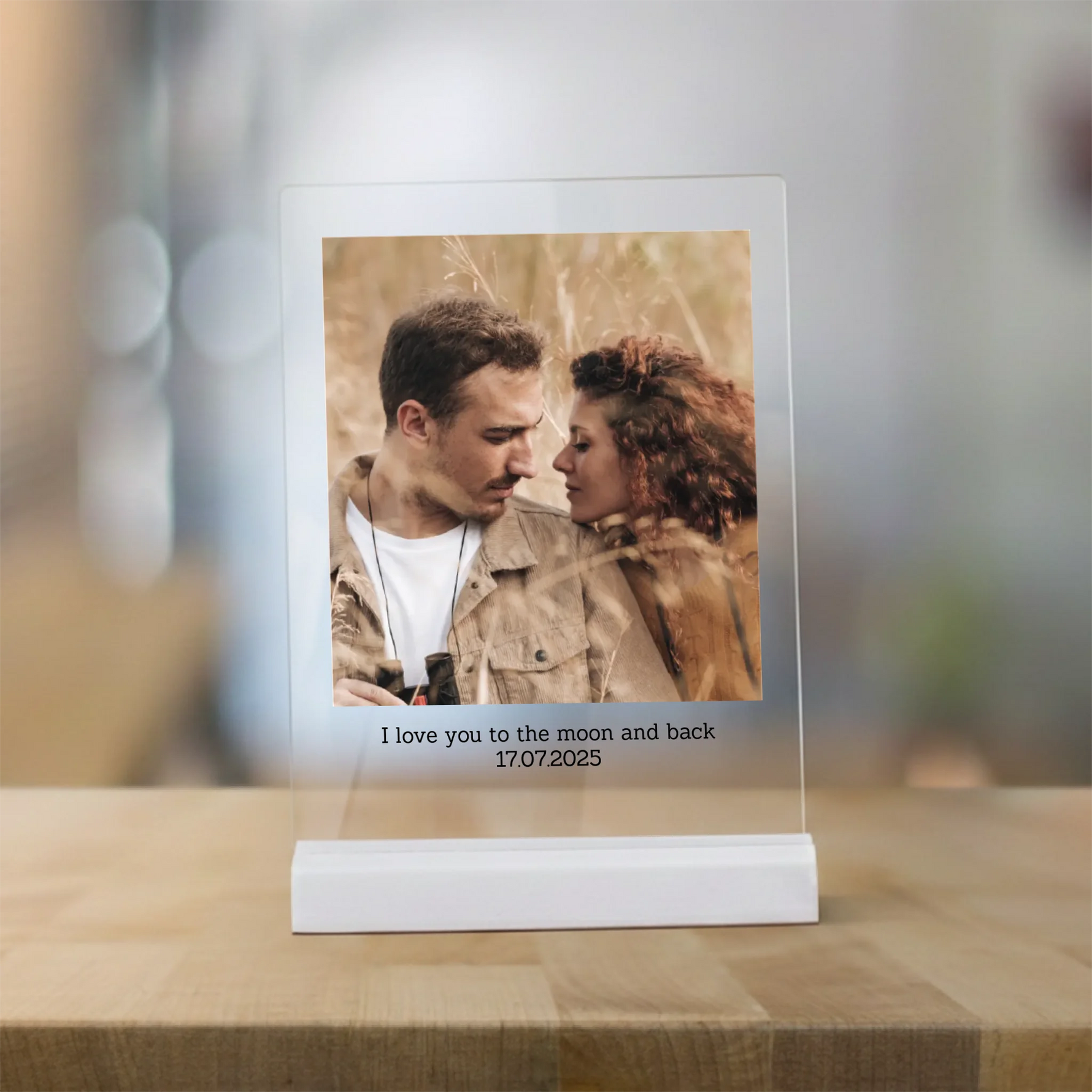 akrylova plaketa - biely stojan - monmo